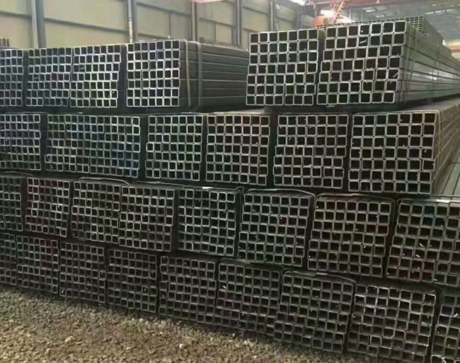 ���ع�